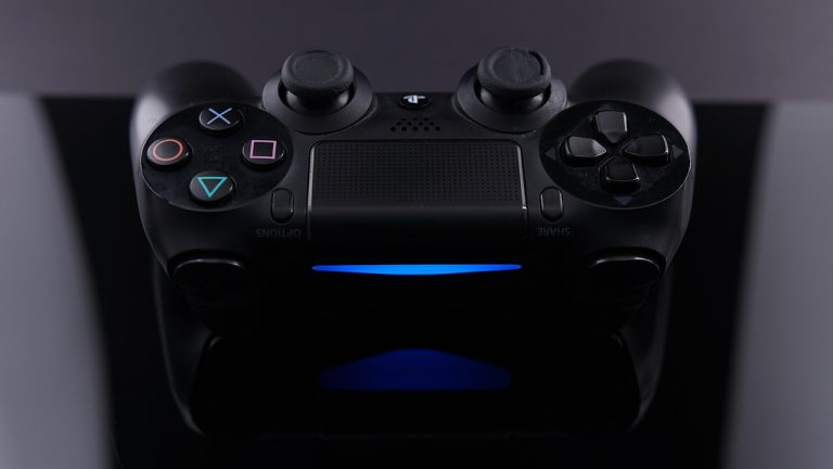 O Futuro do PlayStation: Do Hype do PS6 aos Números Reais de 2026